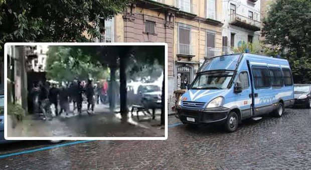 Napoli, scontri nella sede di Casapound: esplode bomba carta, un ferito