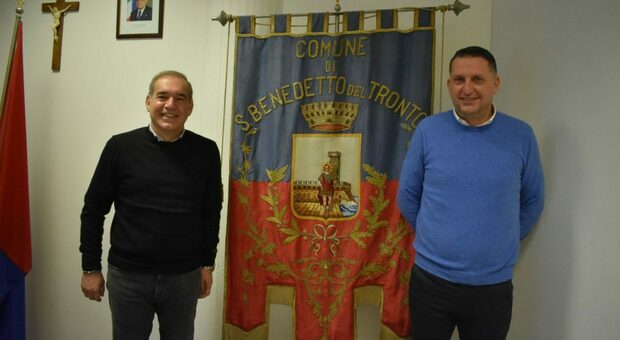Il sindaco di San Benedetto Antonio Spazzafumo e il presidente della Provincia Sergio Loggi