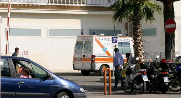 Donna muore dopo l’intervento nel Napoletano: «È stata avvelenata dai farmaci»