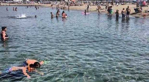 Paradosso Battipaglia, il mare torna balneabile a fine estate