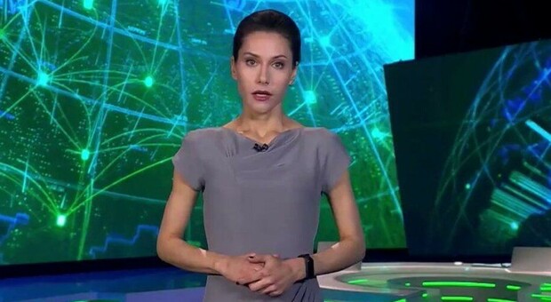 Putin, la giornalista della tv filo-Cremlino lascia la Russia e si dimette: è Lilia Gildeeva, 45 anni
