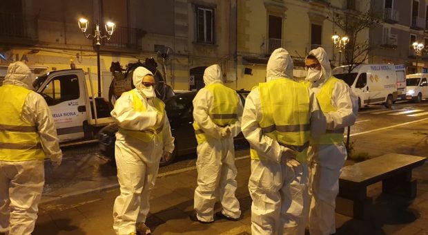 Coronavirus a Napoli, via al programma di lavaggio e sanificazione delle strade