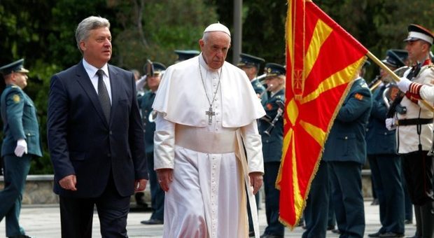 Papa Francesco in Macedonia, supporter del cammino verso l'Europa