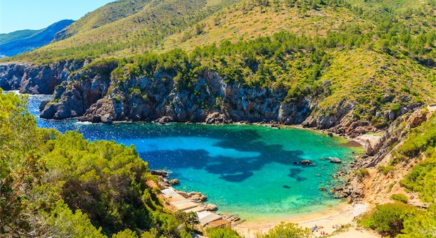Baleari, sette cale nascoste da non perdere tra Maiorca, Ibiza, Formentera e Minorca