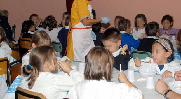 Mense, troppo poche nelle scuole della Tuscia: a Viterbo meno di un istituto su 5 offre il servizio. Meglio Vetralla e Montalto