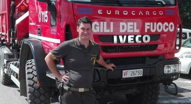 L'Aquila, Marco trovato morto a 34 anni: vigili del fuoco in lutto