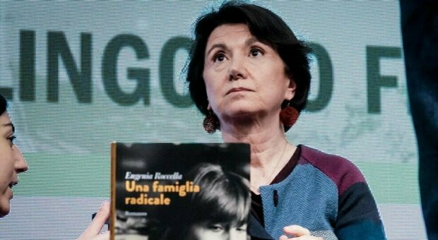 La ministra Roccella: «Da sinistra il fascismo degli antifascisti». Polemiche sui social per la giornata al Salone del libro di Torino