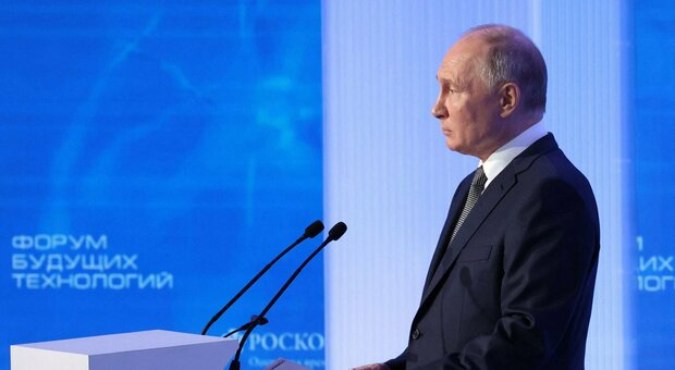 «Russia grave minaccia per sicurezza degli Usa» NYT: Mosca lavora a arma nucleare anti satellite