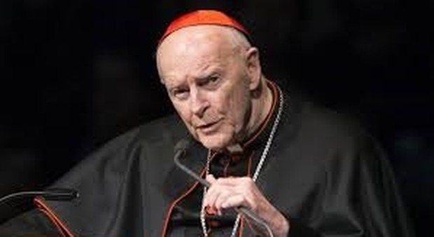 Il Papa pronto a sciogliere il dilemma se ridurre allo stato laicale l'ex cardinale pedofilo McCarrick