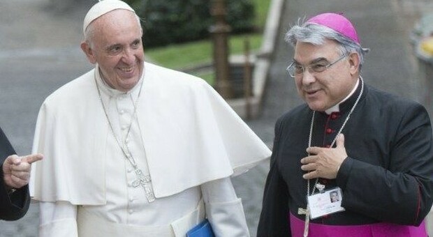 Papa Francesco riparte dal salentino monsignor Semeraro dopo lo scandalo Becciu: è prefetto delle Cause dei Santi