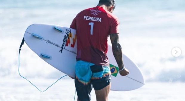 Italo Ferreira, oro nel surf Tokyo 2020