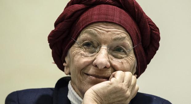 "Il cancro se n'è andato": Emma Bonino, la buona notizia in tv