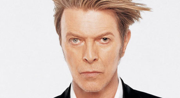 David Bowie è morto, dal premier Cameron a Russel Crowe l'addio al trasformista del rock
