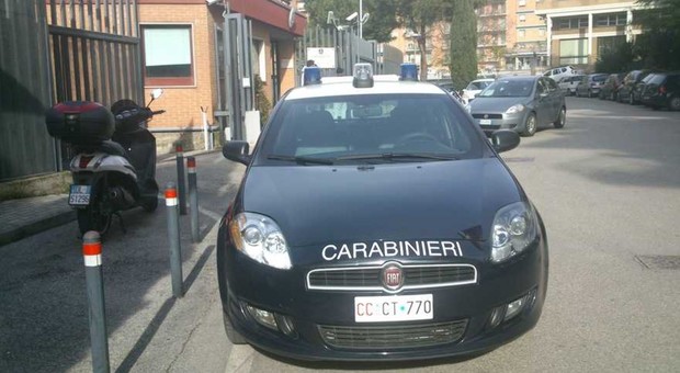 Perugia, sessantenne ruba due televisori, scatta l'arresto. In azione i carabinieri.