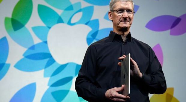 Apple, Tim Cook svela l'iPad Pro e tante altre novità