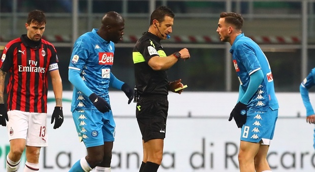 Napoli-Inter, arbitrerà Doveri: al Var designato Banti
