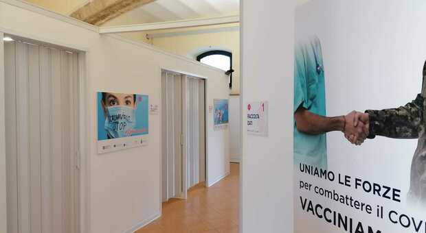Sabato e domenica alla Verdirosi Open day per over 50 e categorie prioritarie di ogni età, vaccino AstraZeneca