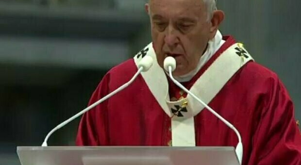 Papa Francesco annuncia 13 nuovi cardinali: 5 sono italiani e c'è anche un marchigiano