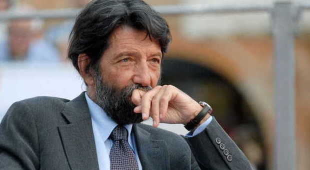 L'ex sindaco Massimo Cacciari