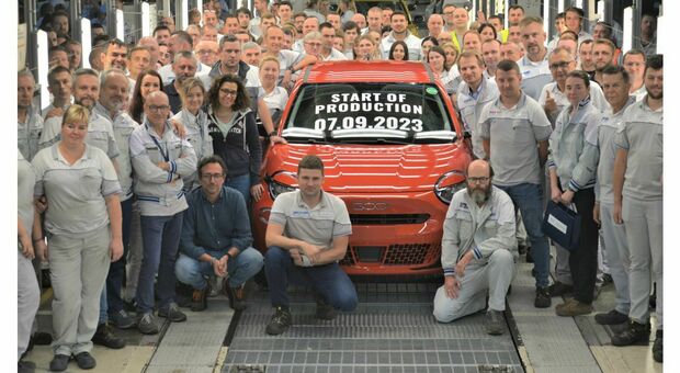 parte la produzione nuova Fiat 600e a Tichy