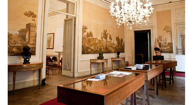 Le eleganti sale del Palazzo Serra di Cassano