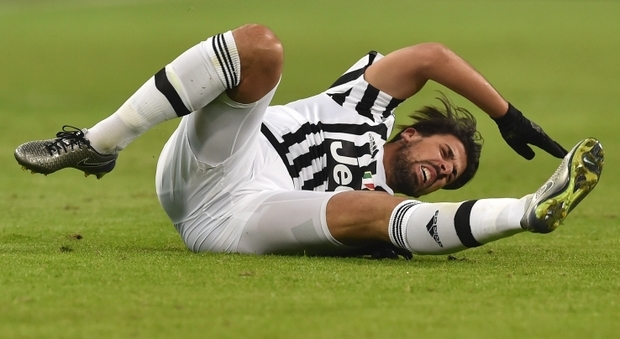 Juventus, ancora un infortunio per Khedira: finale di Coppa Italia a rischio