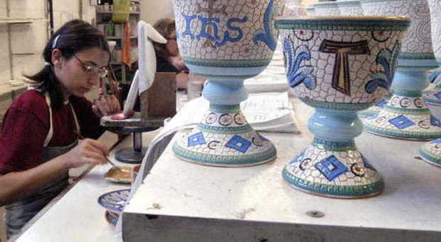 Deruta, a scuola stop ai laboratori di ceramica