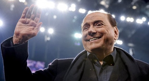 Berlusconi a giudizio: "Mi sento in dovere di aiutare le ragazze, le loro vite rovinate"