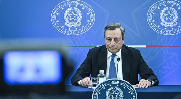 Mercati, crisi governo Draghi complica strumento anti-spread BCE