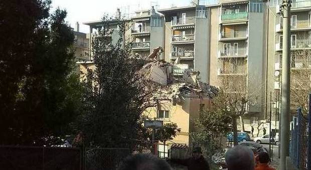 Abitazione esplosa in via Baiamonti la perizia rivela: colpa dell'idraulico