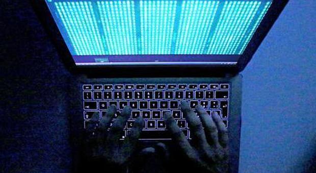 Gli hackers rubano oltre un milione di dollari al minuto
