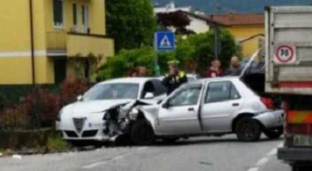Incidente su via Vittorio Veneto