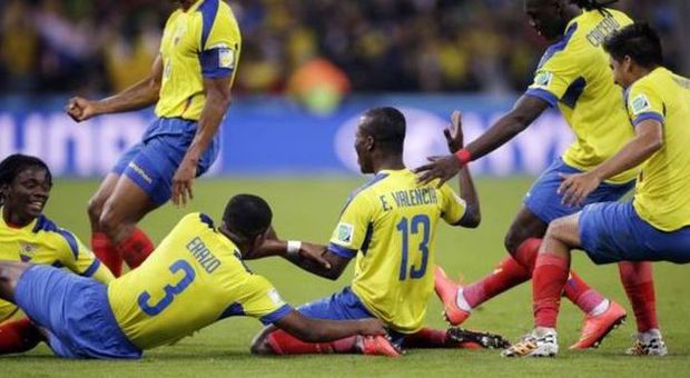 L'Ecuador vince 2-1 in rimonta con l'Honduras: ​Enner Valencia mattatore della gara