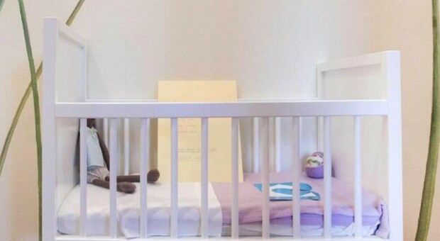 Belgio choc, bimba italiana di 6 mesi muore all'asilo nido: «Scivolata dalle braccia di un'educatrice»