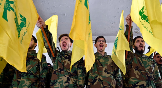 L'Iran e l'attacco "indiretto" a Israele, chi sono i miliziani di cui si servirà? «L'asse della resistenza» con Hezbollah, Houthi e Hamas