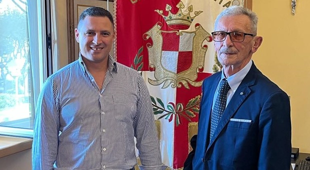 Camillo Linguella col sindaco Cristian Leccese