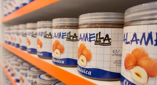 Nasce Emporio Galamella, il primo negozio dedicato alla «nutella» napoletana