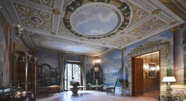 Furti d'arte a Villa Livia, condannata l'ex custode: «Favorì i ladri»