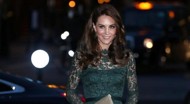 Kate Middleton e il principe William in crisi, lei va in televisione e lancia un messaggio in codice al marito