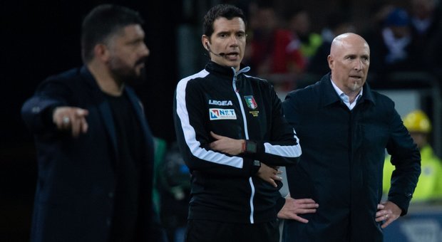 Cagliari contestato, Maran ammette: «Napoli scomodo, ci gira male»