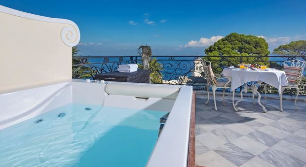 Excelsior Parco di Capri al vertice della classifica di Hotels Combined per soddisfazione clienti