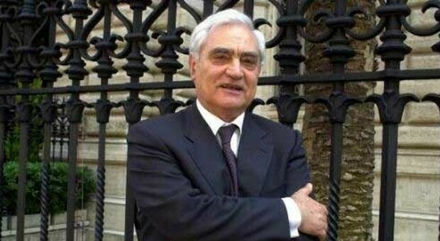 È morto Vincenzo Desario, fu Direttore Generale di Banca d'Italia per dodici anni