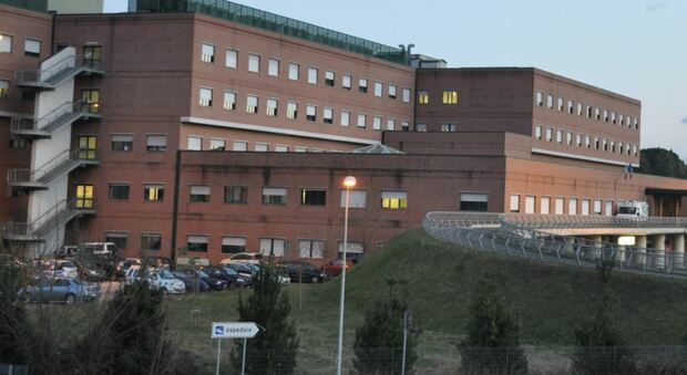 Infermiera aggredita da una paziente all'ospedale di Cassino