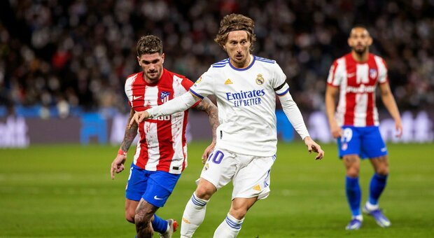 Real Madrid, Modric e Marcelo positivi al Covid. Il croato in campo 90' contro l'Atletico