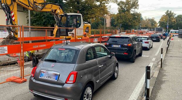 Traffico in tilt in zona ospedale a Padova