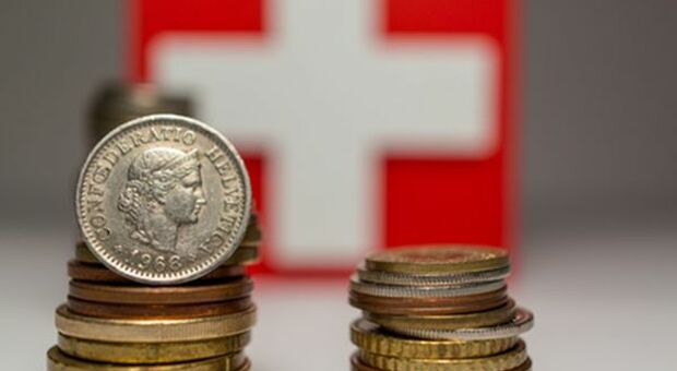 Svizzera prevede deficit 2022 di 5 miliardi di franchi per Covid e Ucraina