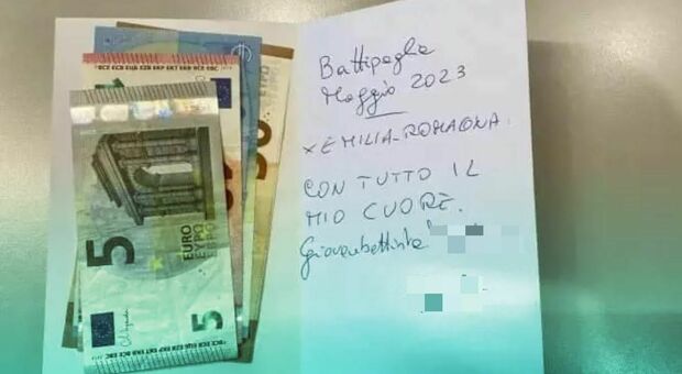 Alluvione Emilia Romagna, pensionato di Battipaglia invia 135 euro e un biglietto per gli sfollati: «Con tutto il mio cuore»