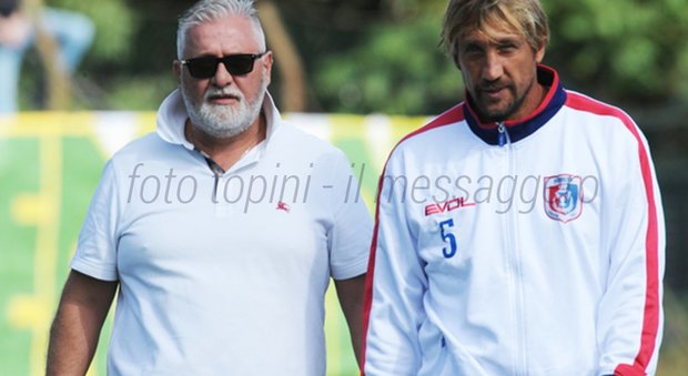 Alessio Bizzaglia insieme al tecnico Gagliarducci (foto Topini)