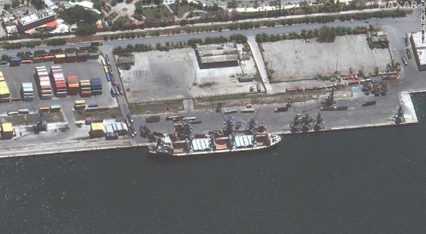 Navi russe cariche di grano rubato all'Ucraina vengono respinte dai porti del Mediterraneo e fanno rotta sulla Siria