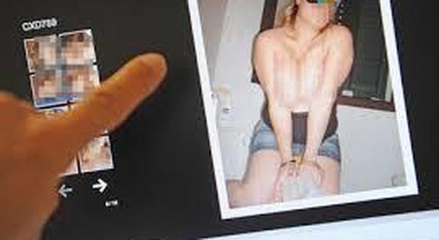 "Pagami o pubblico le tue foto nuda": ex amante finisce in manette